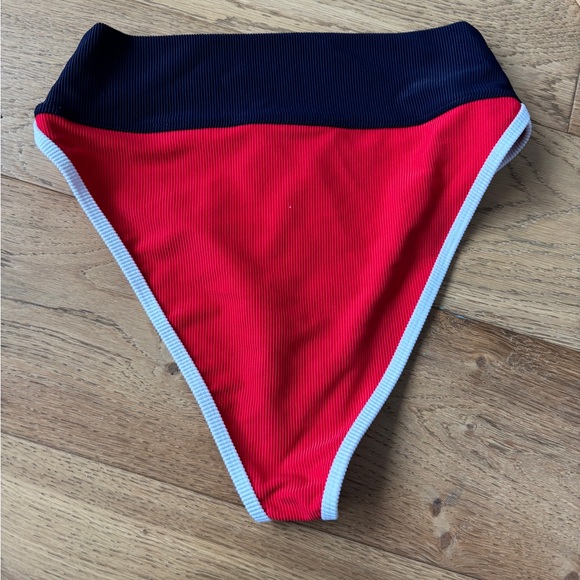 Beach Riot Emmy Bottom in Americana Colorblock Large - Picture 8 of 8